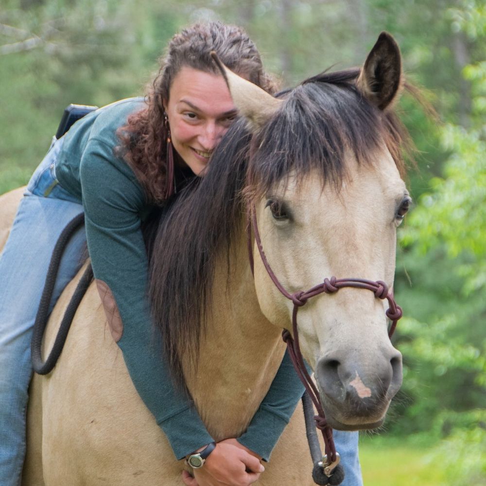 Meet your Posher, Ellie